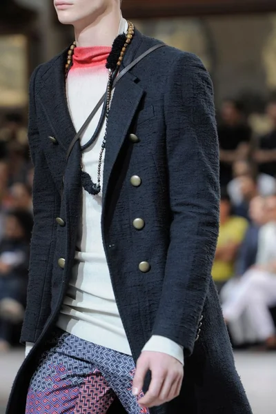 Look 62